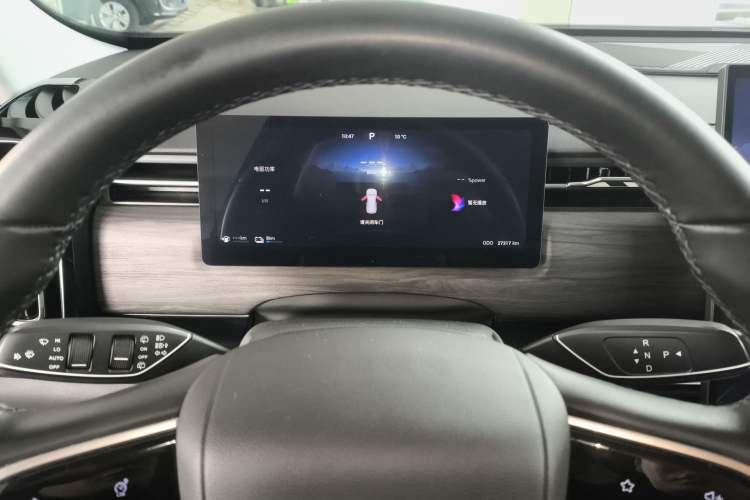 Used Chery Tiggo 7 C-DM 2025 1.5T 120KM Luxury Trim
