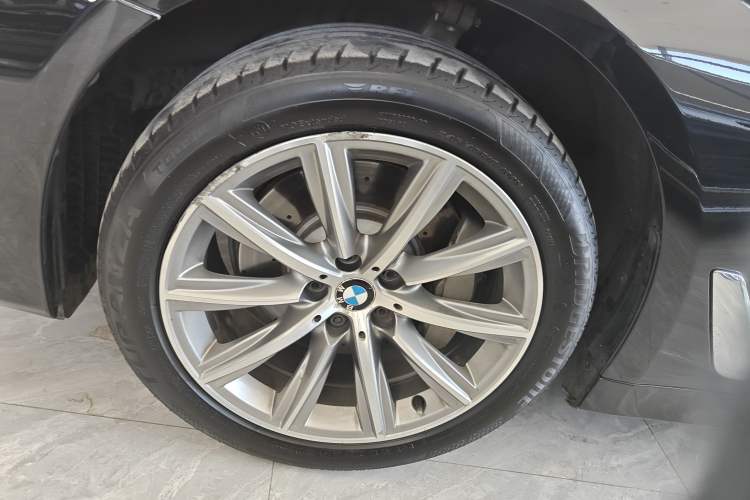 Used BMW 5 Series 2018 528Li Launch Special Edition
