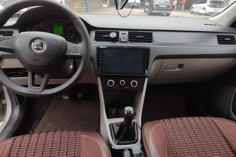 TDK.VehicleDetails.img