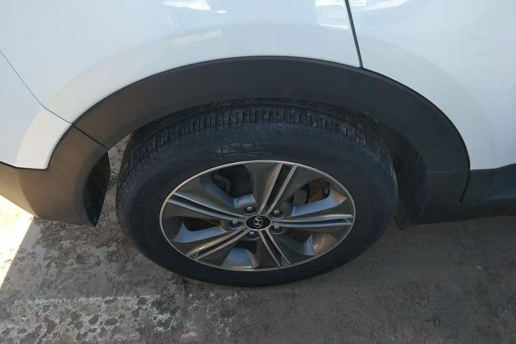 Used Hyundai ix25 2015 1.6L Automatic Two-Wheel Drive Smart GLS Trim
