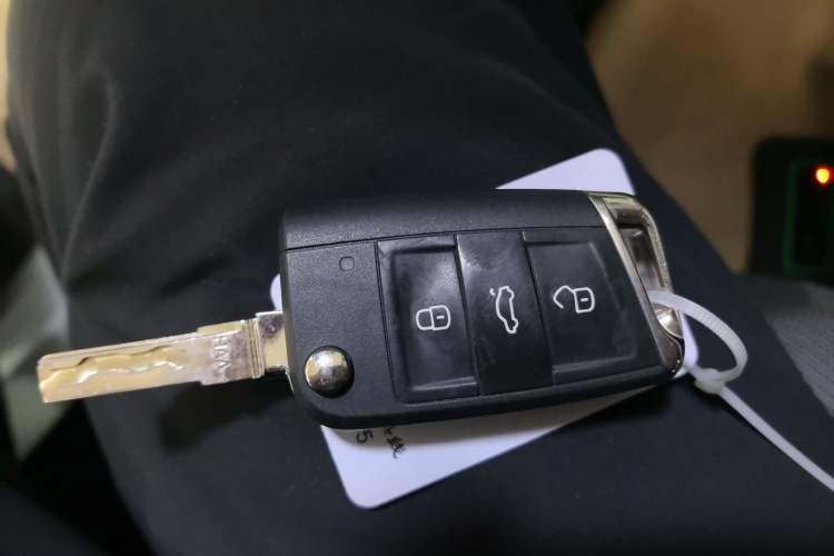 Used Volkswagen Golf 2019 280TSI DSG Comfort Version China VI Standard
