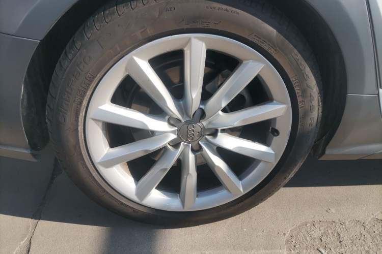 Used Audi A6 2017 3.0T allroad quattro
