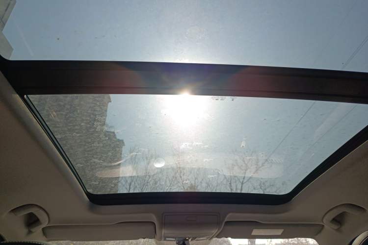 Used Volkswagen Tiguan L 2017 330TSI Automatic Two-Wheel Drive Luxury Edition
