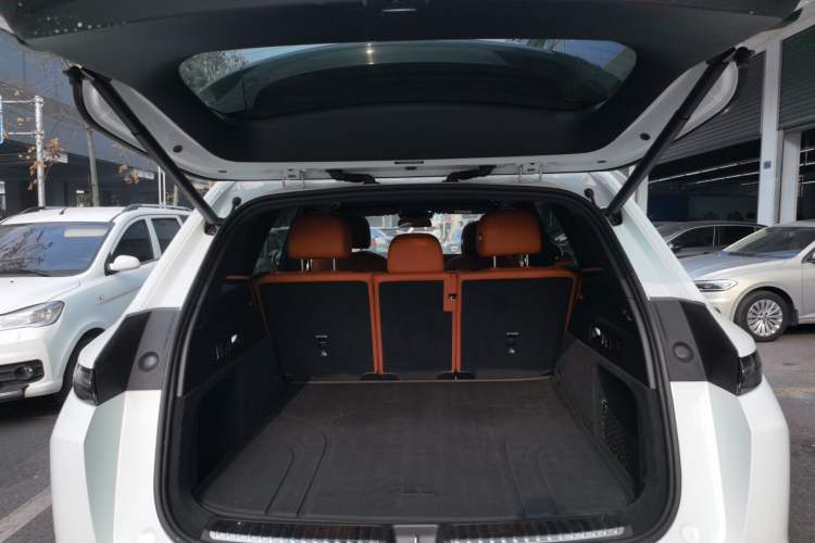 Used Li Auto L7 2023 Max model
