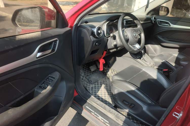 Used MG ZS 2018 1.5L Automatic Luxury Edition China V Standard
