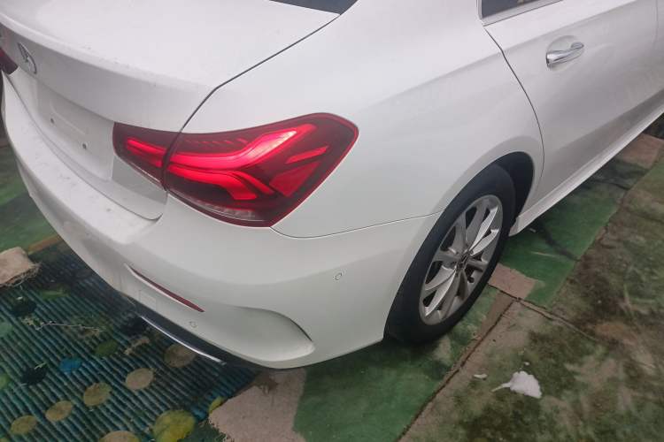 Used Mercedes-Benz A-Class 2022 Restyled A 200 L Sport Sedan Fashion Version
