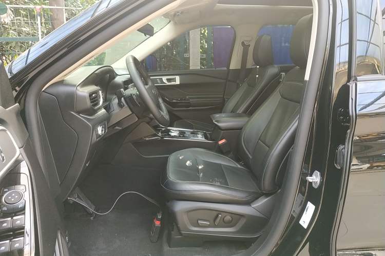 Used Ford Explorer 2020 EcoBoost 285 4x4 Trend Edition 7-Seater