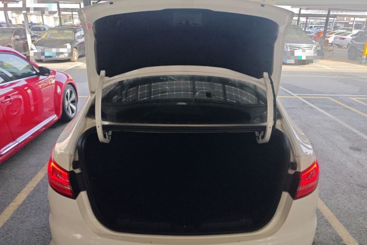 Used Ford Escort 2019 Revised 1.5L Automatic ZhiXiang Version China VI Standard