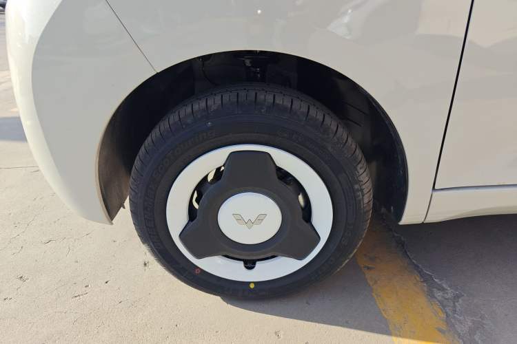 Used Wuling Hongguang MINIEV 2024 3rd Generation 215km Youth Edition