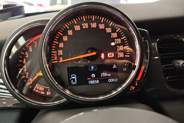 Used  MINI 2023 1.5T ONE Five-Door Edition
