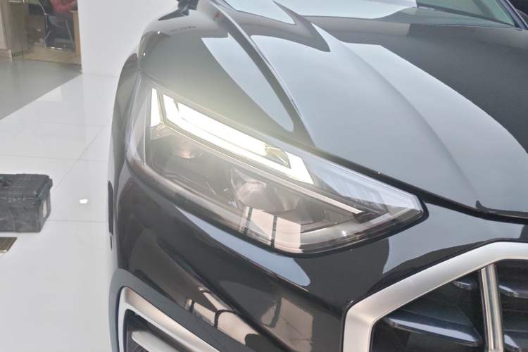 Used Audi Q5L 2022 40T Luxury Elegant Model