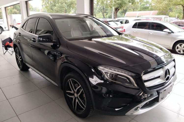 Used Mercedes-Benz GLA 2016 GLA 220 4MATIC Fashion Edition
