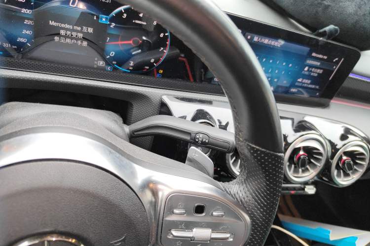 Used Mercedes-Benz A-Class 2021 A 200 L Sport Sedan Fashion Model
