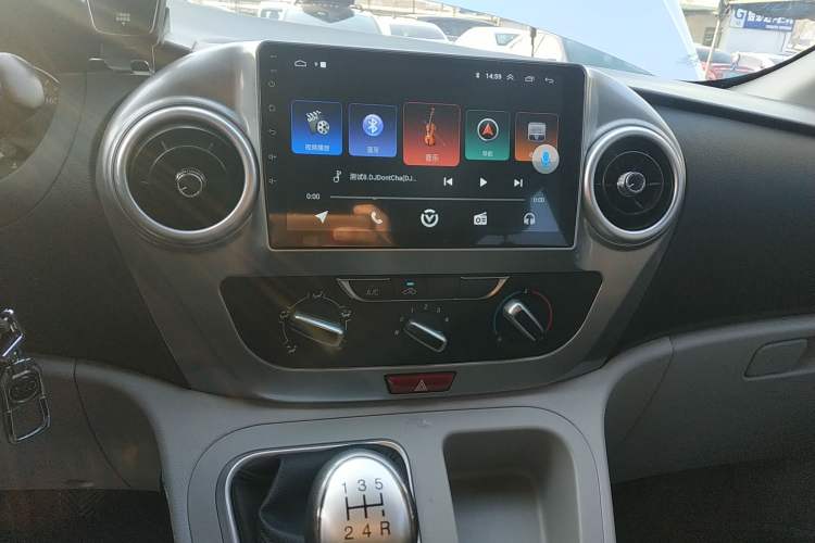 Used  M3 2023 1.8L 7/8-Seater Comfort Edition