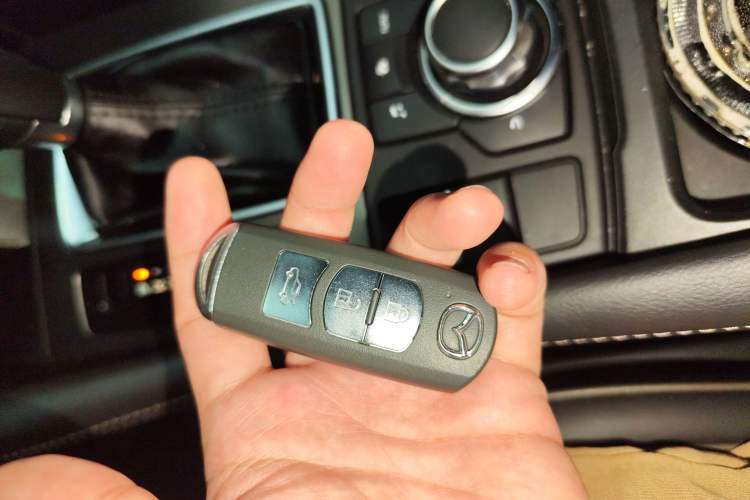 Used Mazda Atenza 2018 2.5L Blue Sky Prestige Edition China V Standard
