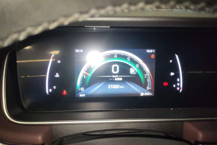 Used GAC Trumpchi M6 2023 PRO 270T DCT Luxury Edition
