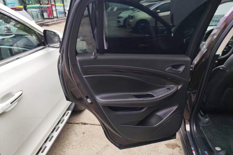 Used Buick Envision 2020 20T Two-Wheel Drive Leading Version
