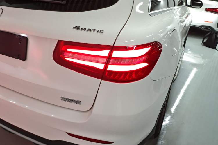 Used Mercedes-Benz GLC 2018 Facelifted GLC 260 4MATIC Dynamic Edition