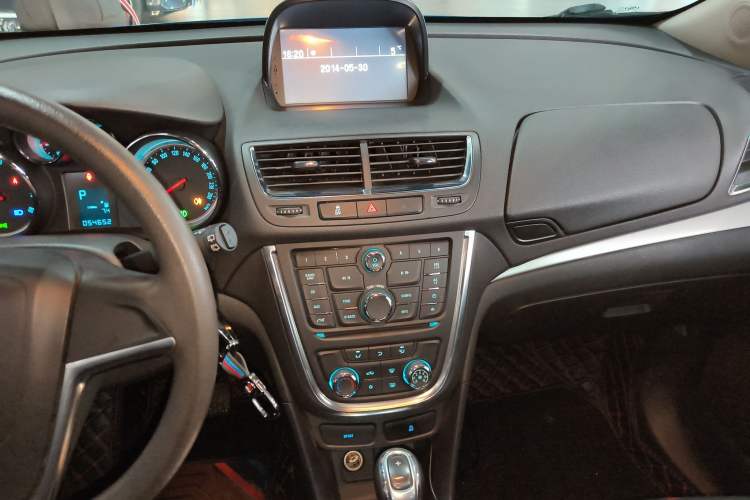 Used Buick Encore 2015 1.4T Automatic Two-Wheel Drive Urban Elite Version