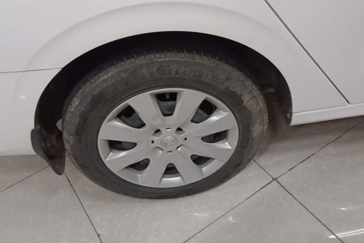 Used Peugeot 301 2016 1.6L Manual Comfort Edition
