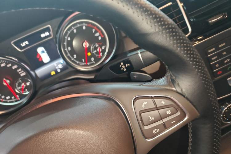 Used Mercedes-Benz GLE 2018 GLE 400 4MATIC Exclusive Edition