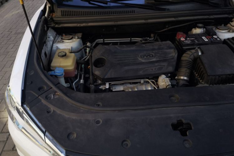 Used BYD Song Pro 2019 1.5T Automatic Luxury Model
