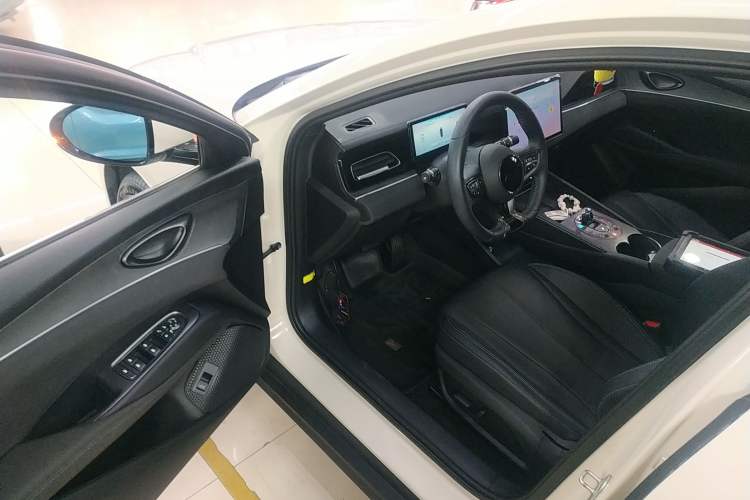 Used BYD Seal 06 New Energy 2024 DM-i 80KM Prestige Model
