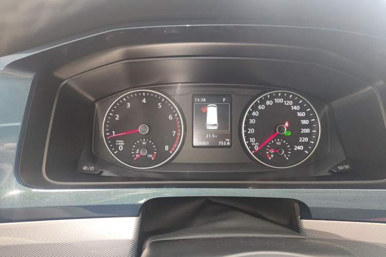 Used Volkswagen Multivan 2018 2.0 TSI Four-Wheel Drive Comfort Edition 7-Seater
