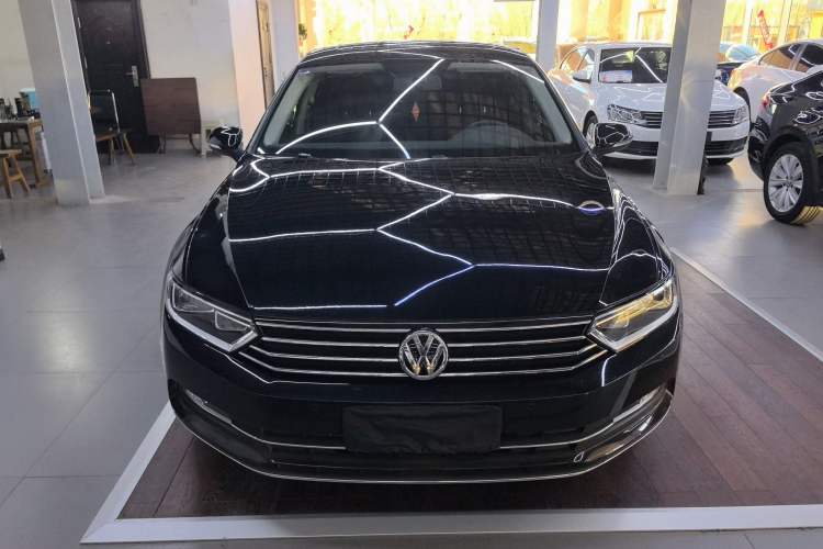 Used Volkswagen Magotan 2018 330TSI DSG Advanced Model