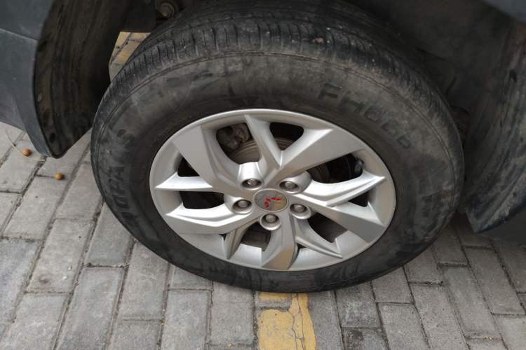 Used Wuling Hongguang S3 2019 Automatic Clutch Version 1.5L Manual Comfort Model China V Standard