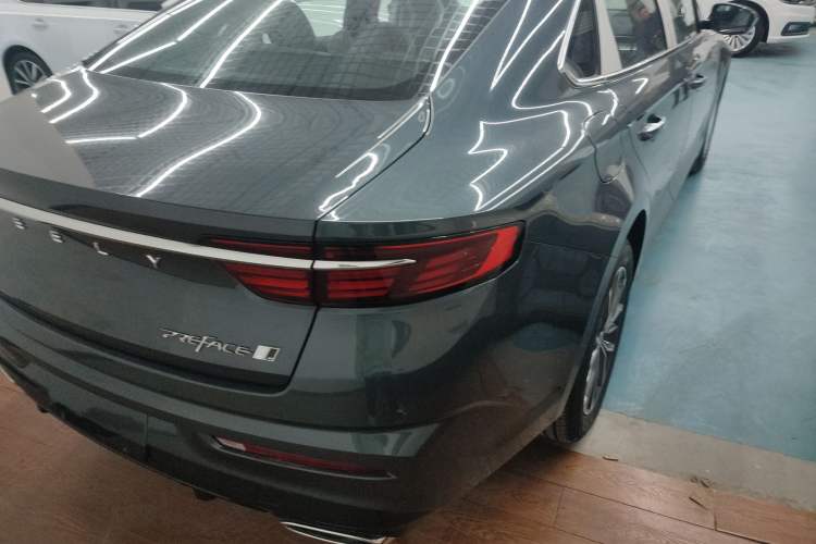 Used Geely Auto Preface 2025 Dongfang Yao 1.5TD Fuyao Edition
