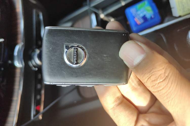 Used Volvo XC60 2021 T5 4x4 Smart Luxury Edition