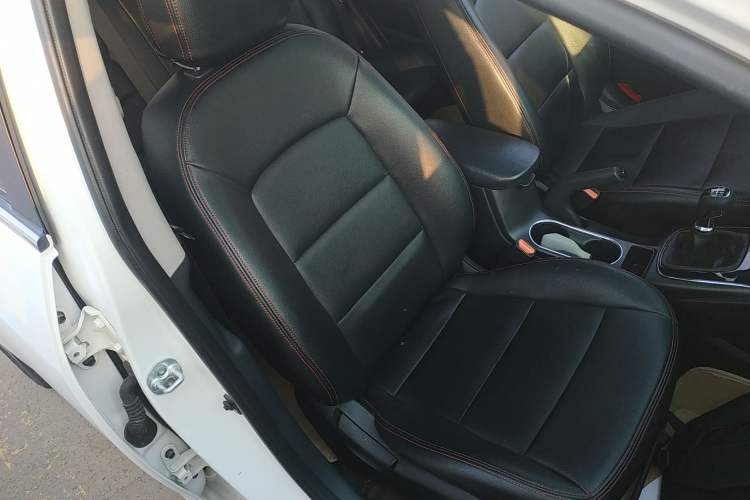 Used Kia K3 2016 1.6L Manual GLS
