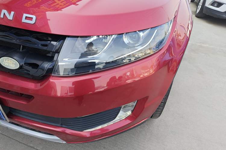 Used Land X7 2015 2.0T Panoramic Prestige Edition
