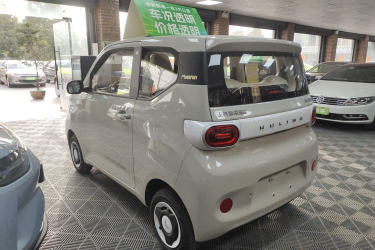 Used Wuling Hongguang MINIEV 2024 3rd Generation 215km Youth Edition