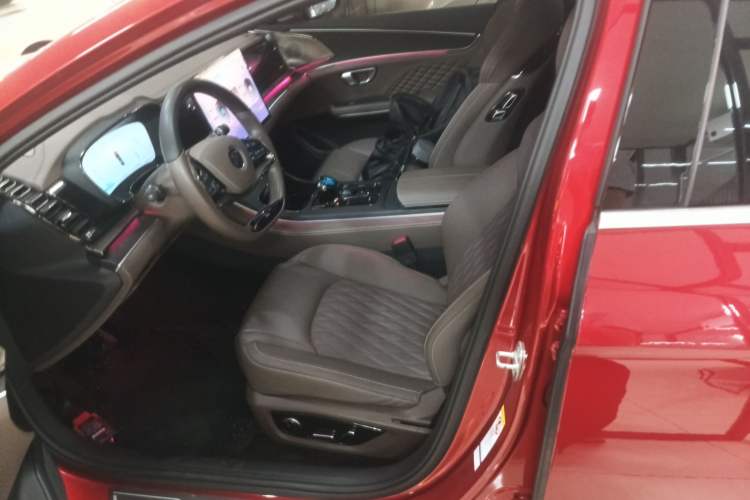 Used BYD Han 2022 DM-i 121KM Luxury Model