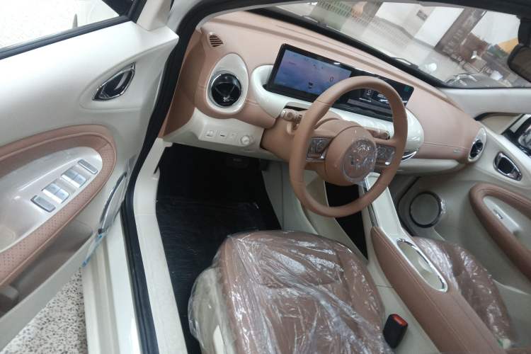 Used Wuling Bingo 2025 333 km Lingxi Connected Version
