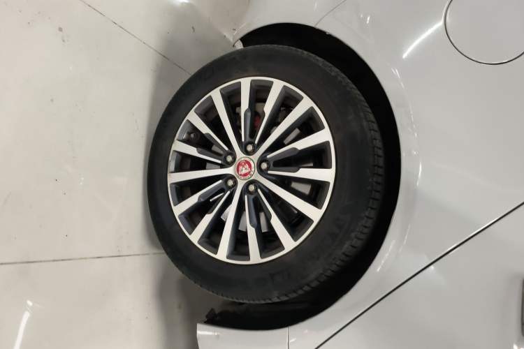 Used Jaguar XEL 2019 2.0T 200 PS Luxury Edition
