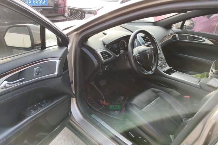 Used Lincoln MKZ 2019 2.0T Luxury Edition China VI Standard
