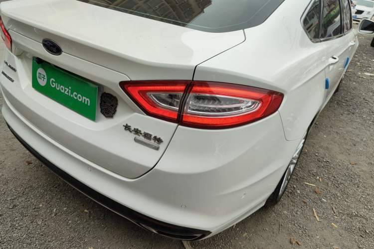 Used Ford Mondeo 2013 2.0L GTDi240 Flagship Edition