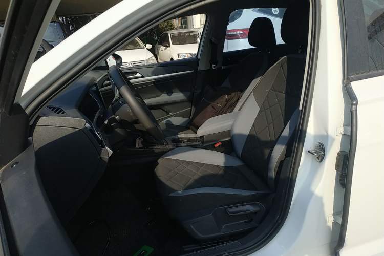 Used Volkswagen Lavida 2023 1.5L Automatic De Yi Edition