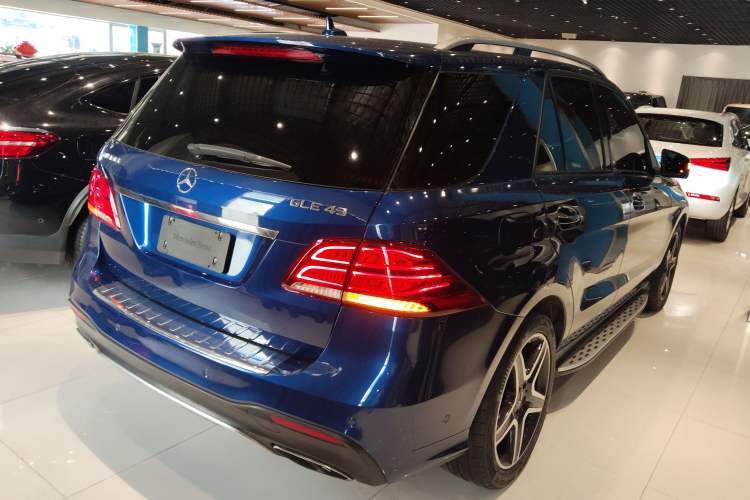 Used Mercedes-Benz GLE AMG 2017 AMG GLE 43 4MATIC
