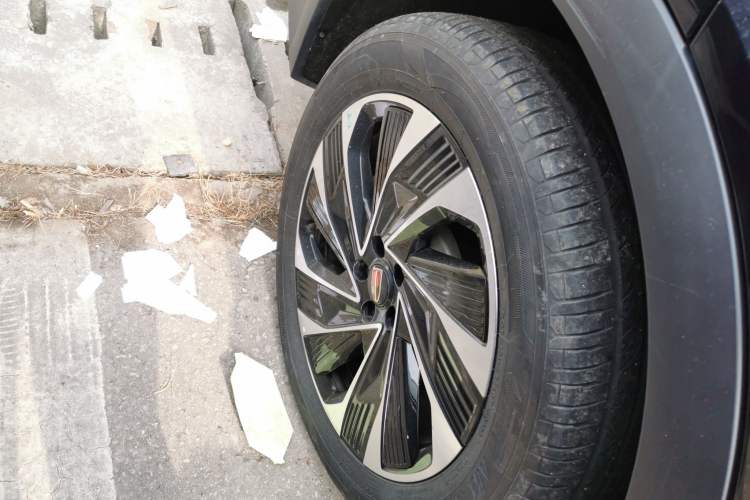 Used Hongqi HS7 PHEV 2024 2.0T PHEV Four-Wheel Drive Flagship Edition 7 Seats