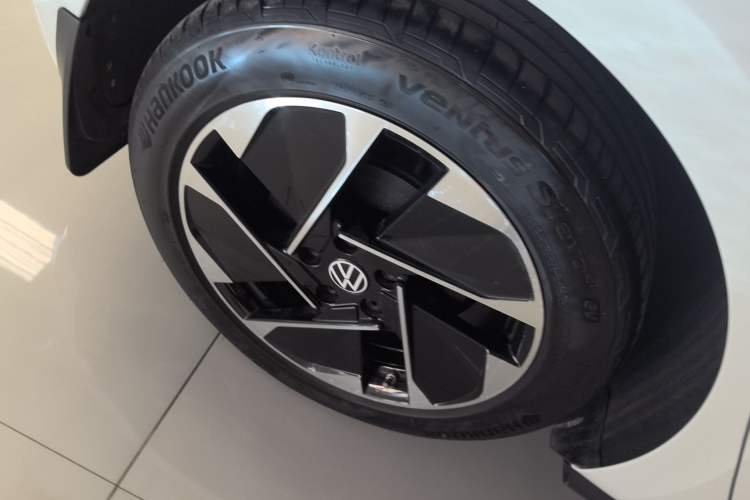 Used Volkswagen ID.3 2025 Smart Version Pure & Intelligent Enjoyment Edition
