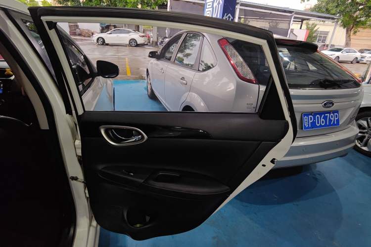 Used Nissan Sylphy 2019 1.6XV CVT Smart Connect Luxury Edition China VI Standard
