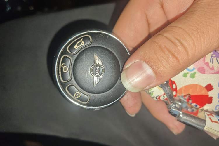 Used  MINI 2012 1.6L COOPER Baker Street
