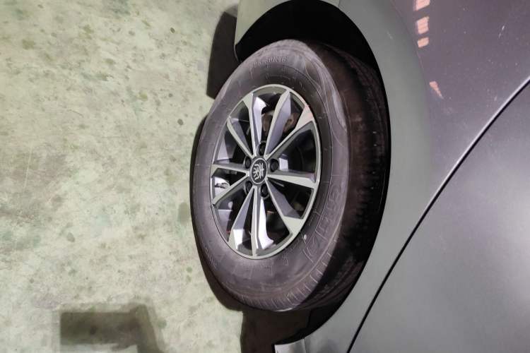 Used BYD Qin PLUS 2024 HONOR Edition DM-i 55KM Leading Model
