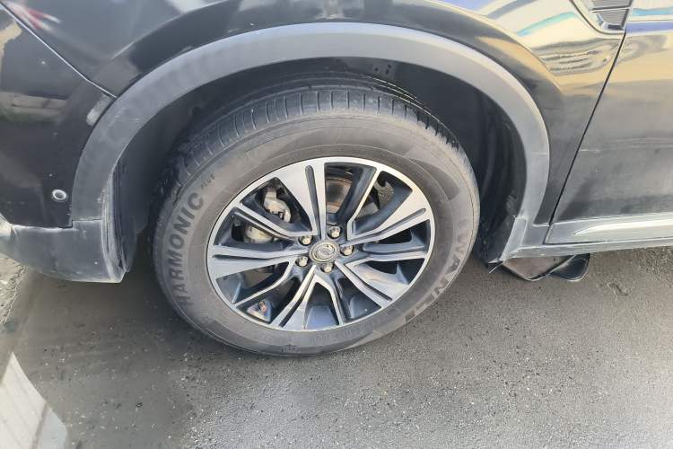 Used Dongfeng Aeolus AX7 2018 Classic 1.6T Automatic Prestige Model