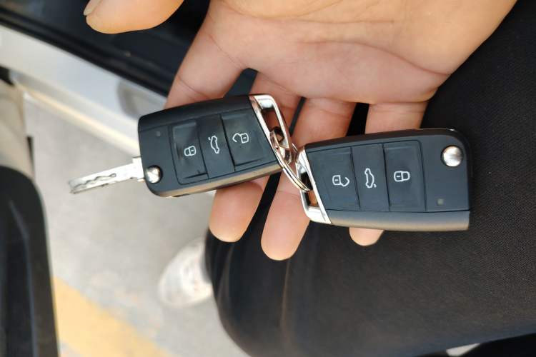 Used Volkswagen Lavida 2019 Hatchback 200TSI DSG Comfort Edition China VI
