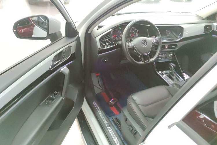 Used Volkswagen Tayron 2020 330TSI Two-Wheel Drive Luxury Smart Connectivity Version